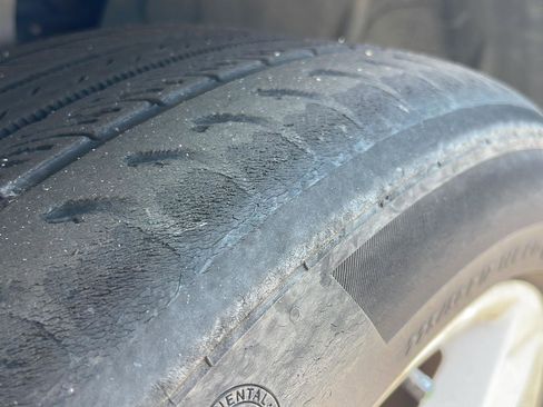 Used 2017 Audi A4 2.0T Ultra Premium w/ Convenience Package image 10