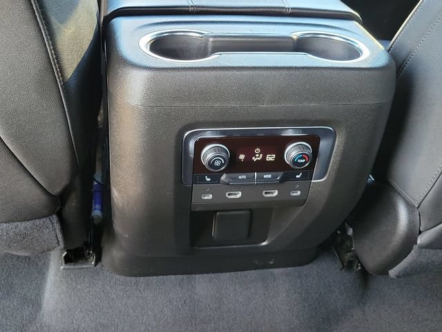 Used 2023 Chevrolet Tahoe Premier w/ Premium Package AWD/4WD image 30