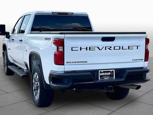 Used 2024 Chevrolet Silverado 2500 Custom w/ Custom Convenience Package AWD/4WD image 12