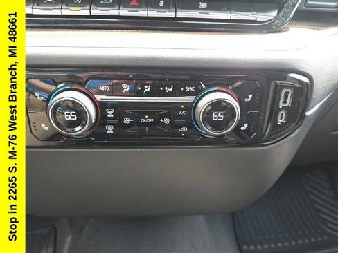 Used 2023 Chevrolet Silverado 1500 LT AWD/4WD image 25