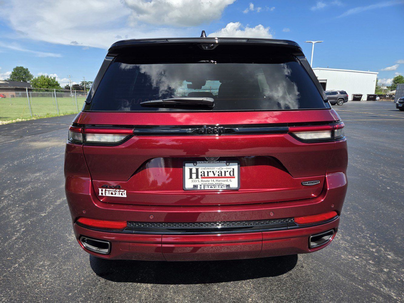 Used 2025 Jeep Grand Cherokee Summit w/ Adv Protech Group IV AWD/4WD image 5