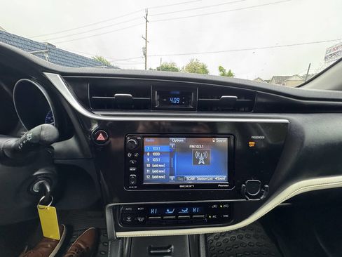 Used 2016 Scion iM image 45