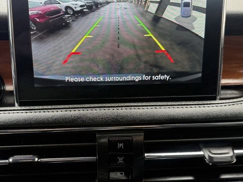 Used 2022 Lincoln Corsair Reserve w/ Elements Package image 11