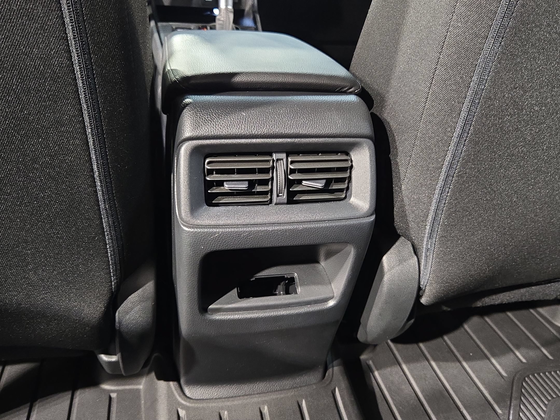 Used 2024 Honda CR-V LX image 35