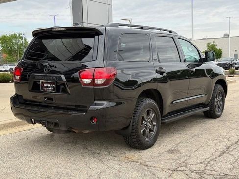 Used 2021 Toyota Sequoia SR5 w/ Premium Package AWD/4WD image 3