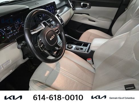 Certified 2023 Kia Sorento EX FWD image 17