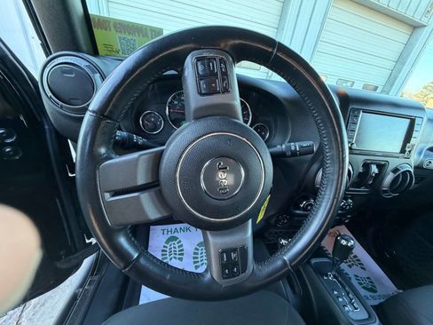 Used 2016 Jeep Wrangler Unlimited Sport image 11