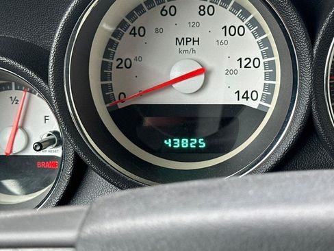 Used 2009 Dodge Charger SXT image 22