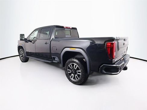 Used 2022 GMC Sierra 2500 AT4 w/ AT4 Preferred Package AWD/4WD image 5