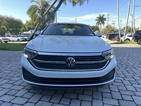 Used 2024 Volkswagen Jetta SE FWD image 20