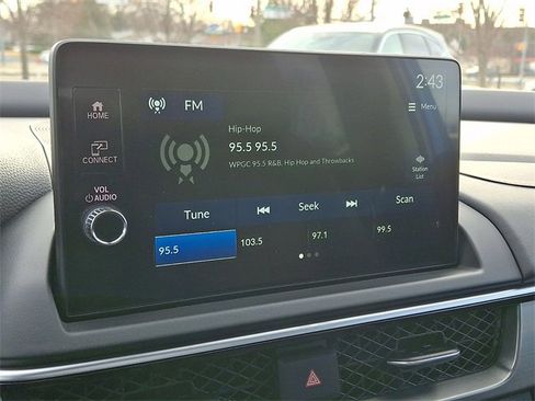 Used 2025 Acura ADX A-Spec image 17