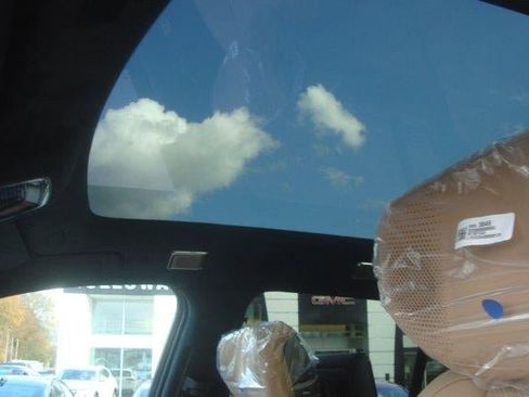 New 2026 Cadillac Escalade IQ Luxury 2 image 11