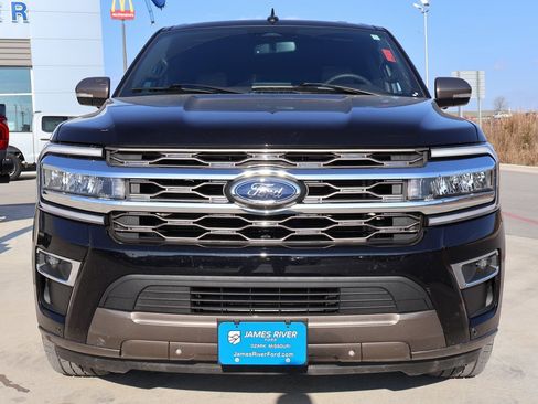 Used 2024 Ford Expedition King Ranch image 7