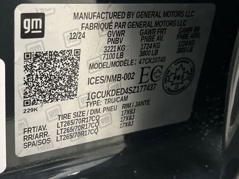 Used 2025 Chevrolet Silverado 1500 LT image 40