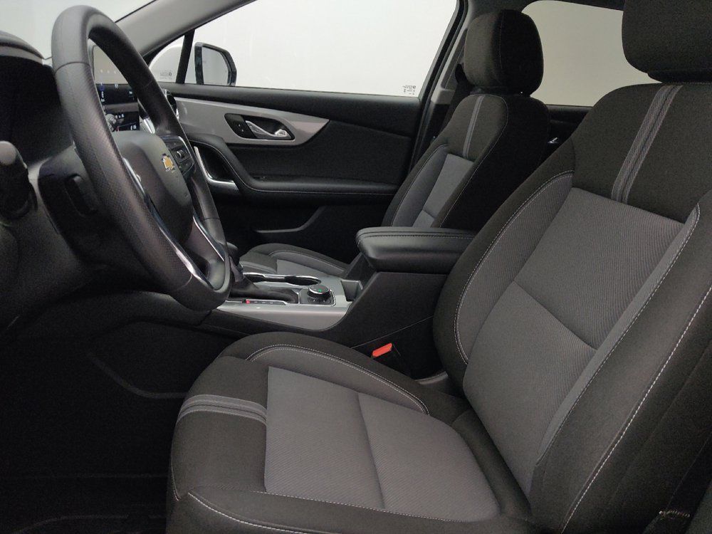 Used 2024 Chevrolet Blazer LT w/ Driver Confidence Package FWD image 17