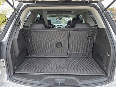 Used 2016 GMC Acadia SLT w/ Open Road Package image 23