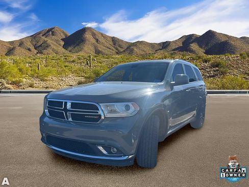 Used 2020 Dodge Durango SXT AWD/4WD image 2