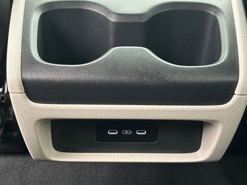 Used 2025 Honda Odyssey Elite image 16