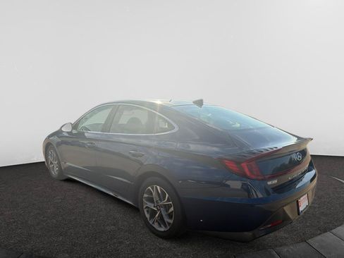 Used 2020 Hyundai Sonata SEL w/ Convenience + Sunroof Package FWD image 3