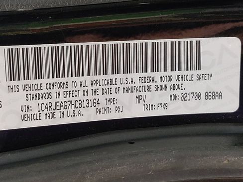 Used 2017 Jeep Grand Cherokee Laredo image 33