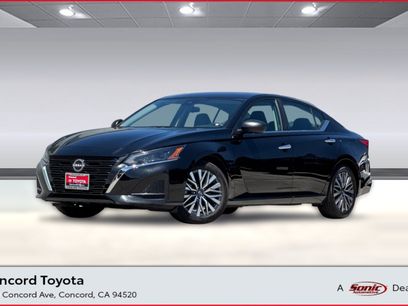 Used 2025 Nissan Altima 2.5 SV