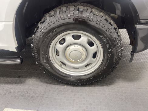 Used 2017 Ford F150 XL w/ Equipment Group 101A Mid image 25