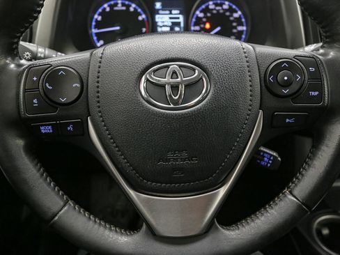 Used 2017 Toyota RAV4 XLE w/ Plus Extra Value Package image 33