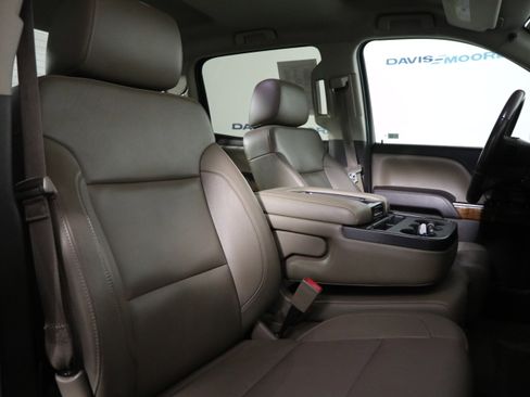 Used 2014 GMC Sierra 1500 SLT w/ Suspension Package, Off-Road image 18