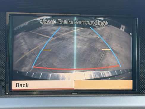 Used 2010 Mercedes-Benz GLK 350 2WD image 27