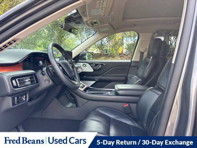 Used 2024 Lincoln Aviator Reserve w/ Equipment Group 201A AWD/4WD image 11