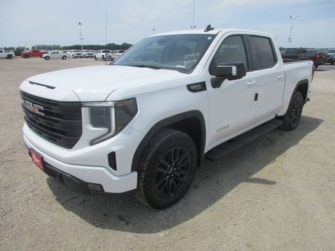 New 2026 GMC Sierra 1500 Elevation w/ Elevation Premium Package AWD/4WD image 10