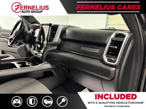 Used 2022 RAM 1500 Big Horn AWD/4WD image 32