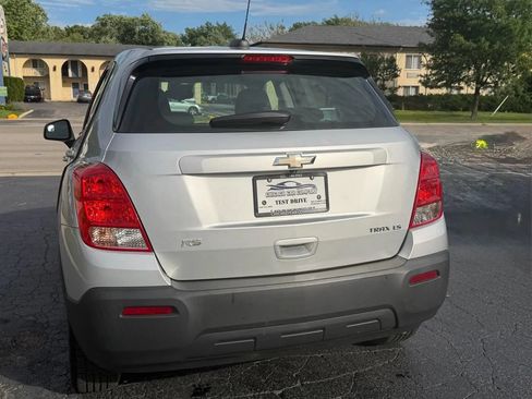 Used 2016 Chevrolet Trax LS FWD image 34
