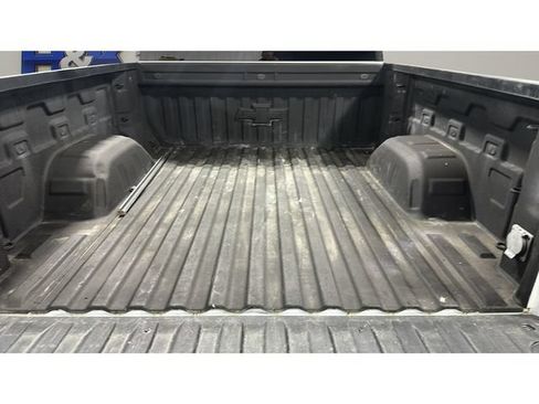 Used 2022 Chevrolet Silverado 1500 Custom w/ LPO, Dark Essentials Package AWD/4WD image 24