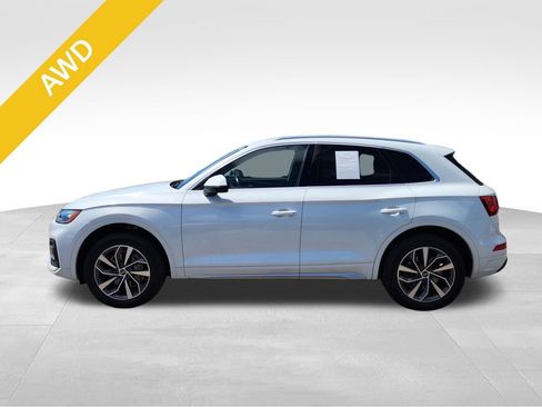 Used 2021 Audi Q5 2.0T Premium Plus w/ Premium Plus Package AWD/4WD image 2