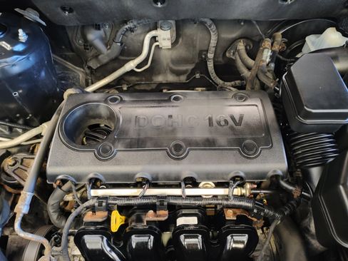 Used 2012 Kia Sorento LX image 25