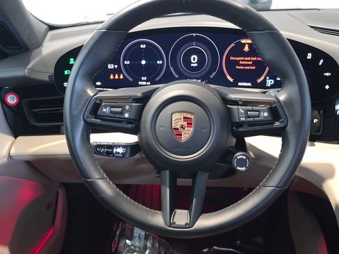 Used 2024 Porsche Taycan 4S AWD/4WD image 21