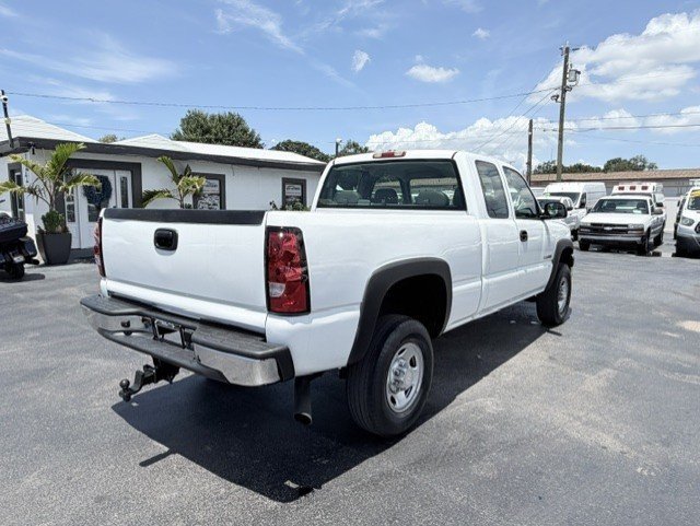 Used 2007 Chevrolet Silverado 2500 W/T RWD image 12