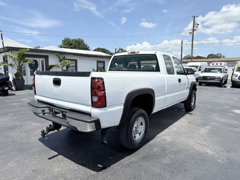 Used 2007 Chevrolet Silverado 2500 W/T RWD image 12