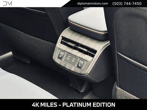 Used 2025 Nissan Ariya Platinum AWD/4WD image 22