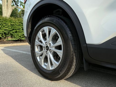 Used 2023 Ford Escape Active w/ Cold Weather Package image 11