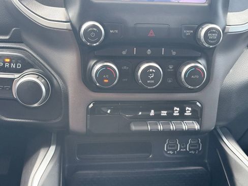 Used 2020 RAM 1500 Big Horn RWD image 11