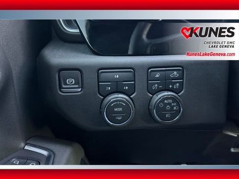 Used 2025 Chevrolet Silverado 2500 LT w/ Trail Boss Package image 55