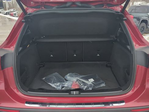 Used 2024 Mercedes-Benz GLA 35 AMG 4MATIC image 28