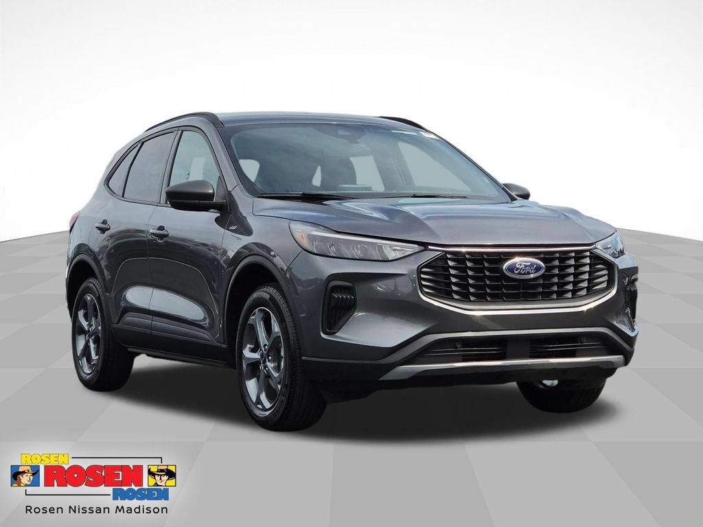 Used 2025 Ford Escape ST-Line AWD/4WD image 1