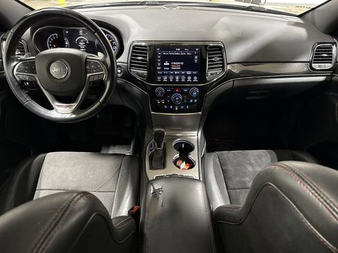 Used 2021 Jeep Grand Cherokee Trailhawk w/ Premium Lighting Group AWD/4WD image 10