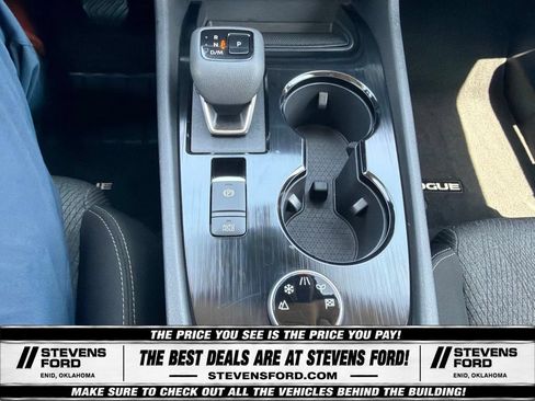 Used 2025 Nissan Rogue SV AWD/4WD image 23