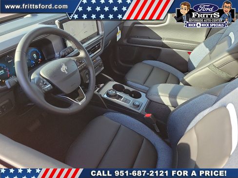 New 2025 Ford Bronco Sport Outer Banks image 3