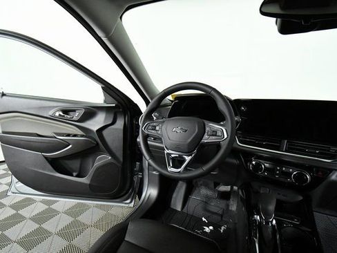 New 2026 Chevrolet Trax ACTIV w/ Driver Confidence Package image 19