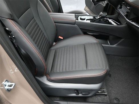 New 2026 Nissan Rogue SV image 34